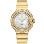 ساعة جوسال رويال النسائية الأنيقة GR5013 بسوار من الفولاذ المقاوم للصدأ